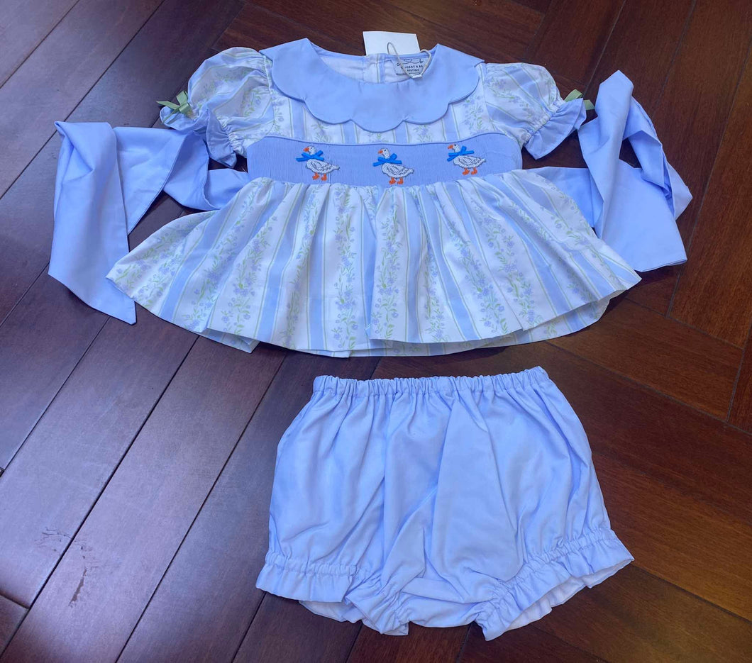 Girls Vintage Goose Diaper Set